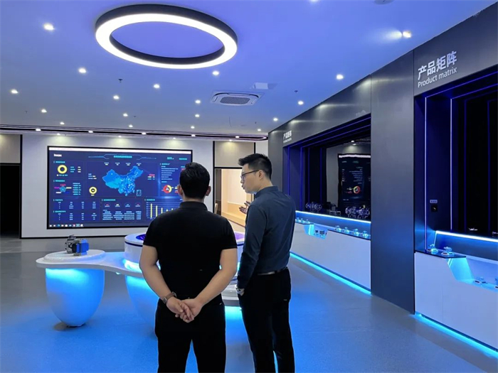 疯狂的猴子游戏网站油液监测多功能展厅