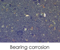 润滑脂中过多的水会降低其厚度并导致水冲刷，导致基础油氧化并导致轴承腐蚀